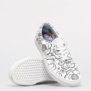 💖Host pick 💖Vans Era
U-Color Floral/True White Size 6 & 8